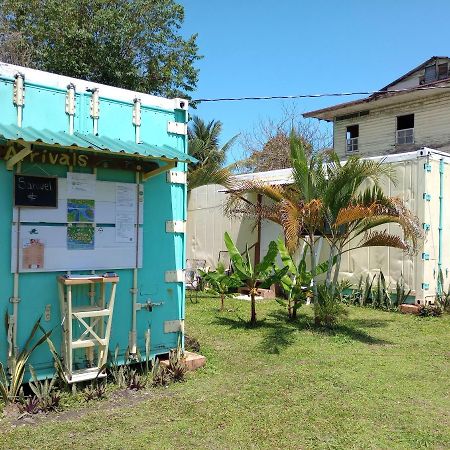 Container House Cahuita Hotel Eksteriør billede