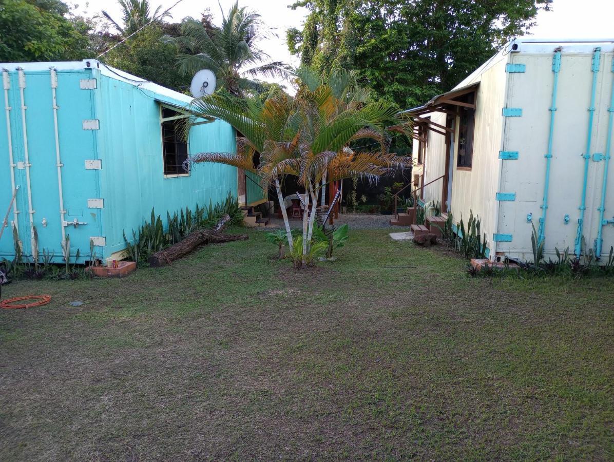 Container House Cahuita Hotel Eksteriør billede