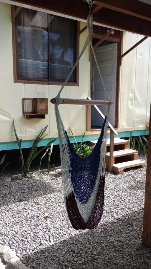Container House Cahuita Hotel Eksteriør billede
