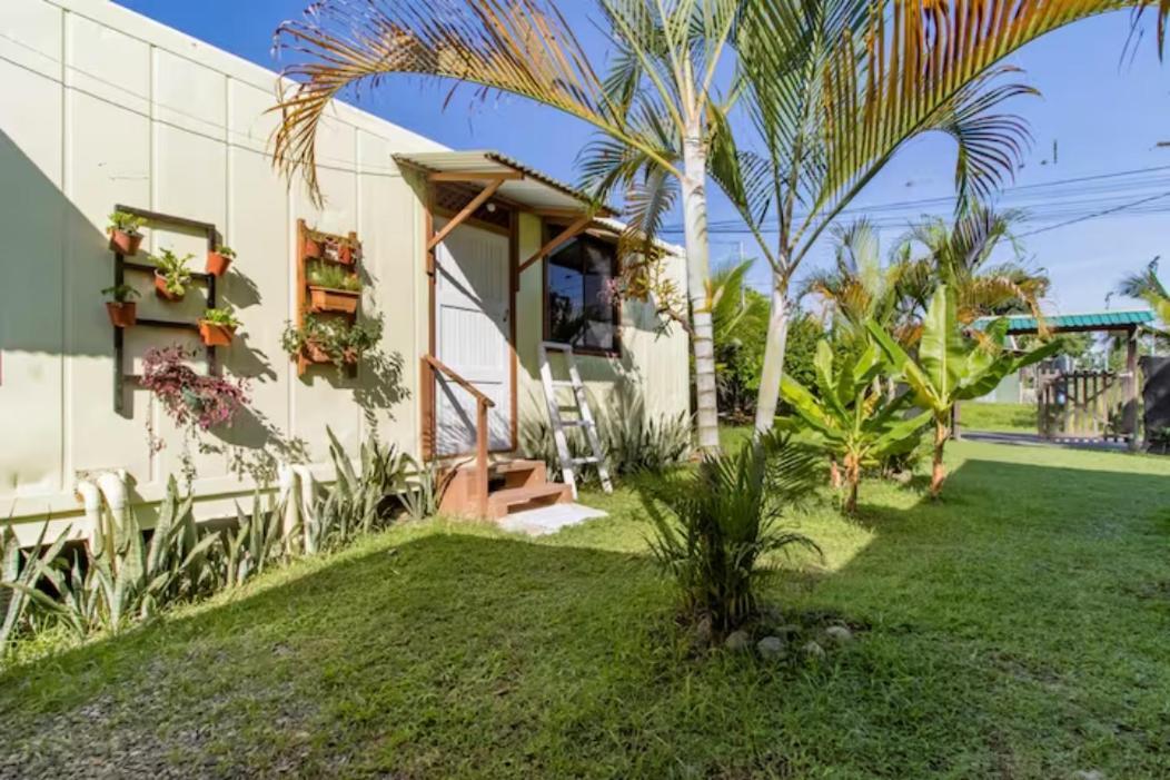 Container House Cahuita Hotel Eksteriør billede